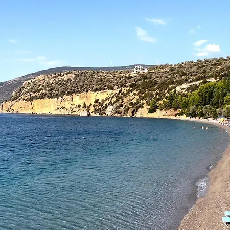 Σπίτι διακοπών Idyllic Αντίκυρα